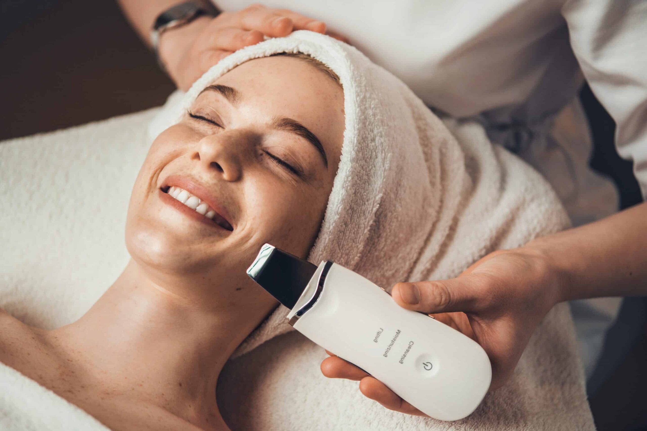 Ultra Sonic Facial Treatment - Basic