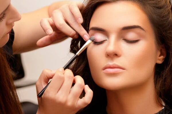 Aften- eller fest make-up