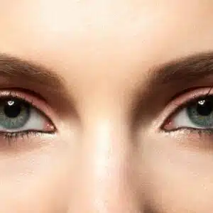 Eyelash Tinting Incl. Brow Shaping